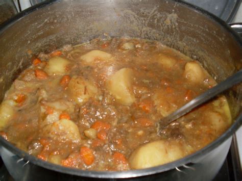  Scouse ¡Un Guiso de Carne Caliente y Reconfortante Que Te Atrapará!