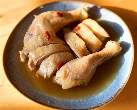  Shaoxing Drunken Chicken: ¿Un festín de sabores embriagadores que te dejarán pidiendo más?