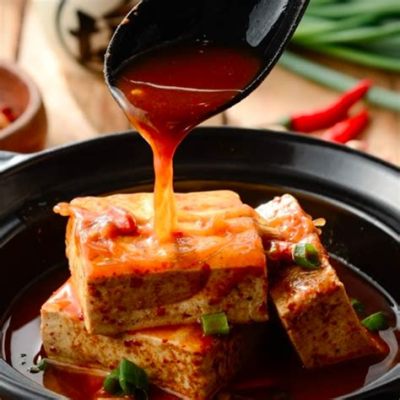  ¿Te Apetece Un Sabroso Manjar Con Notas De Picante Y Dulzura? Descubre El Encanto Del Tofu Stinky De Xuancheng!